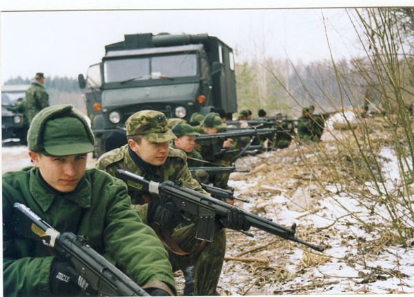 B_K 2003a_varia