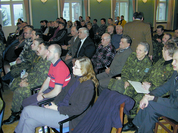 agu 40_varia